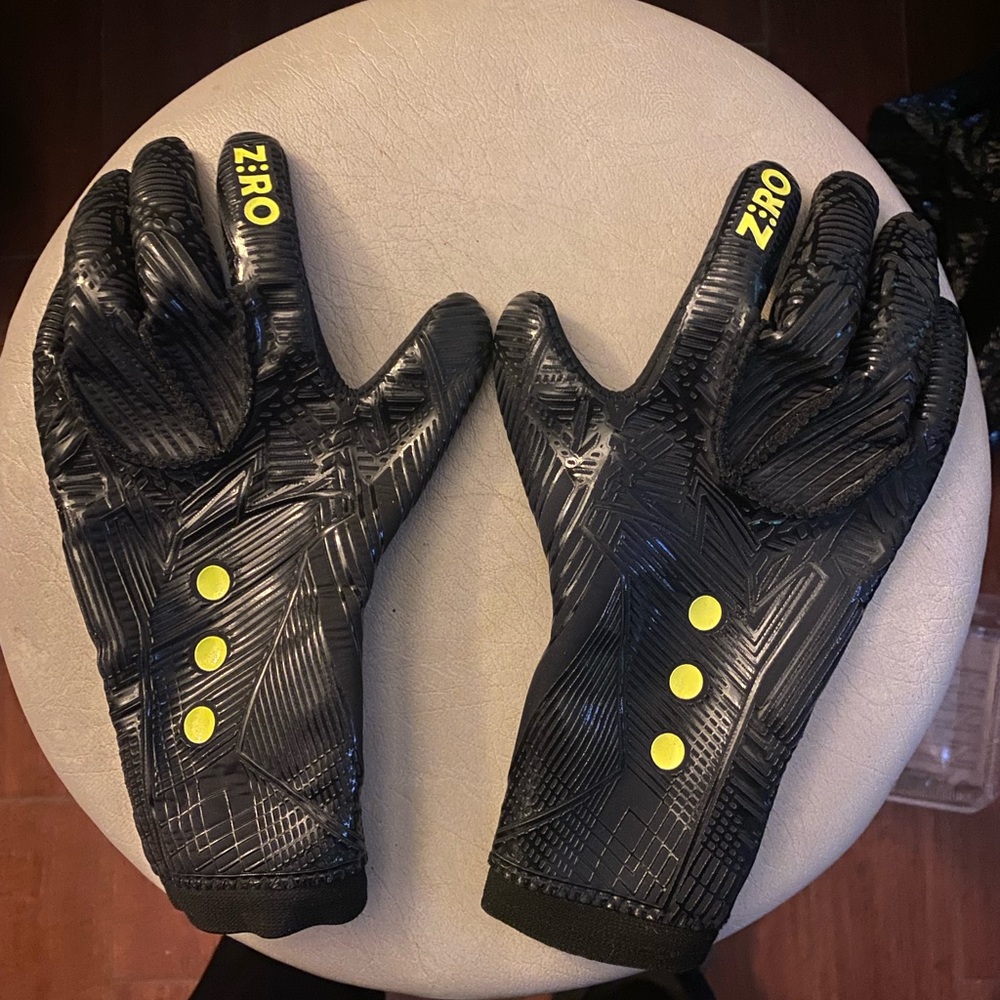 Z:RO SOCCER GOALKEEPER TRAINING GLOVES SIZE 10